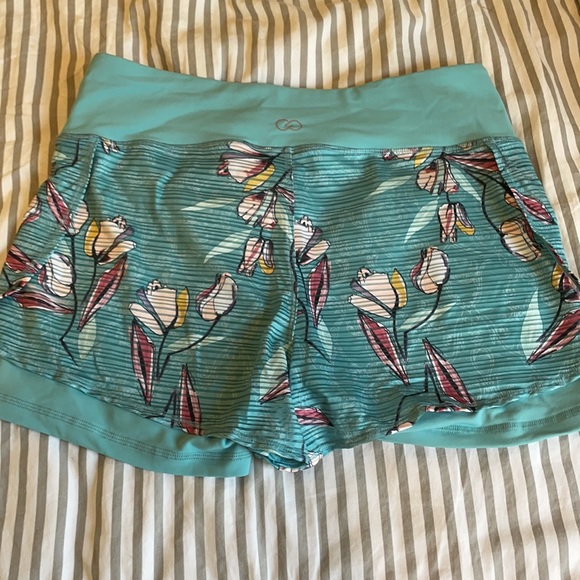 Calia shorts! - Picture 6 of 8